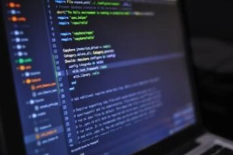 當(dāng)代碼遇見二次元 探索“軟件開發(fā)證書+動漫設(shè)計”的跨界融合之路